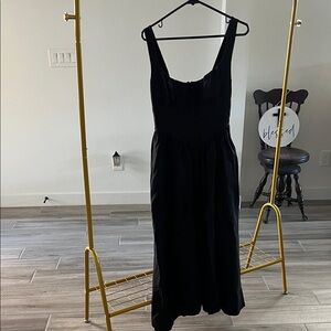 Reformation size 6 New w/o tags! Elegant Black Sleeveless Dress - never worn!